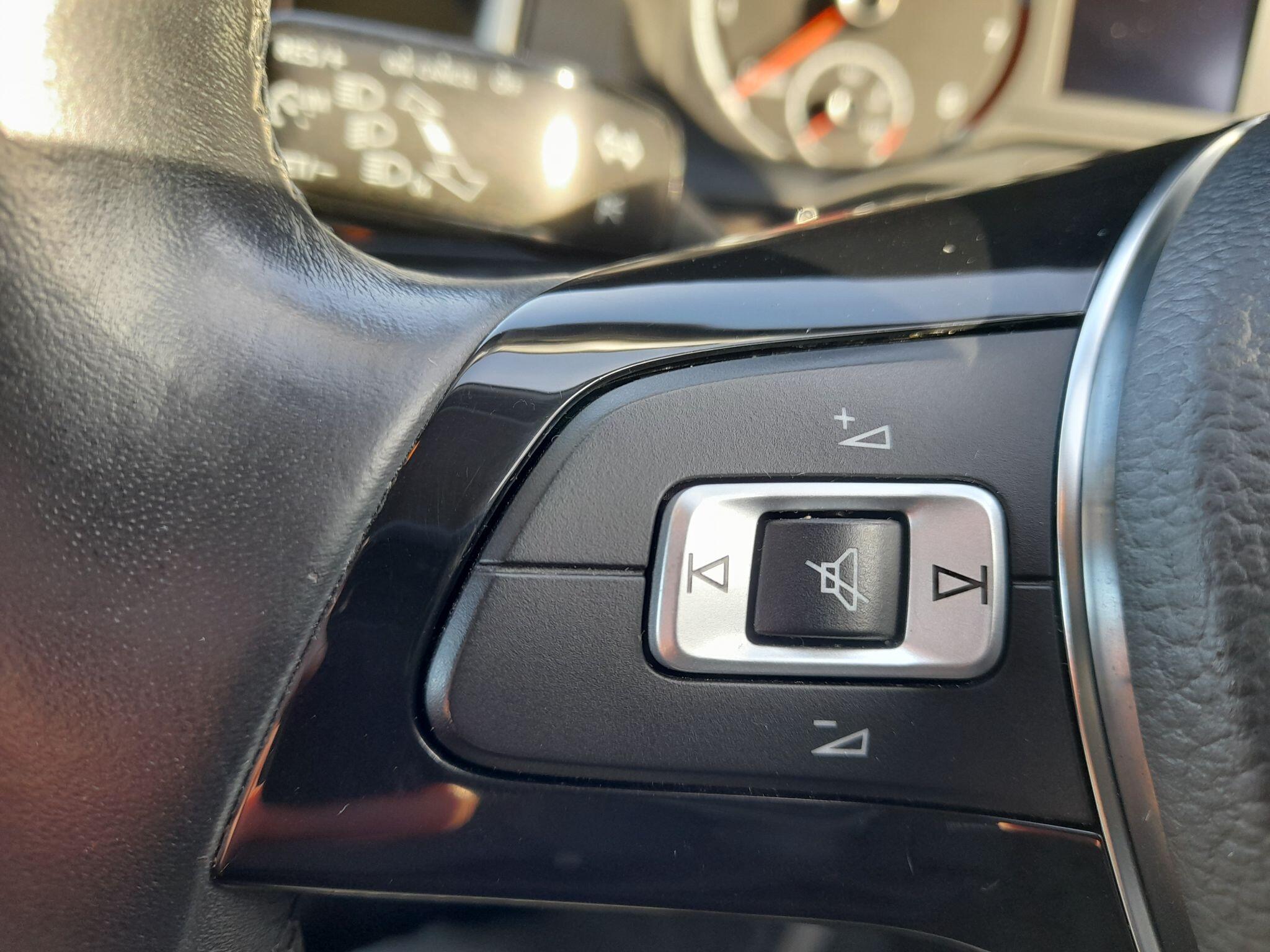 Volkswagen Polo 1.0 TSI SE Euro 6 (s/s) 5dr 5dr Manual 2018