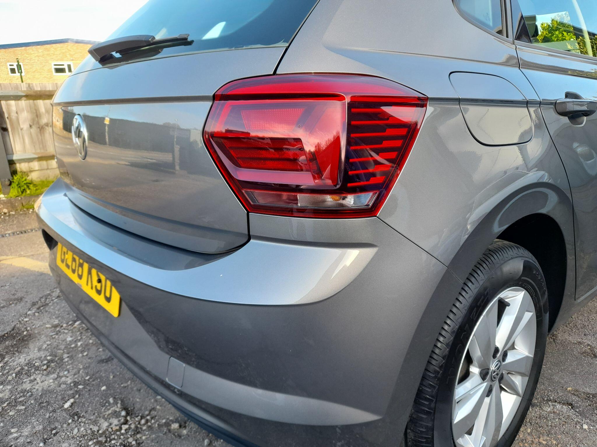 Volkswagen Polo 1.0 TSI SE Euro 6 (s/s) 5dr 5dr Manual 2018