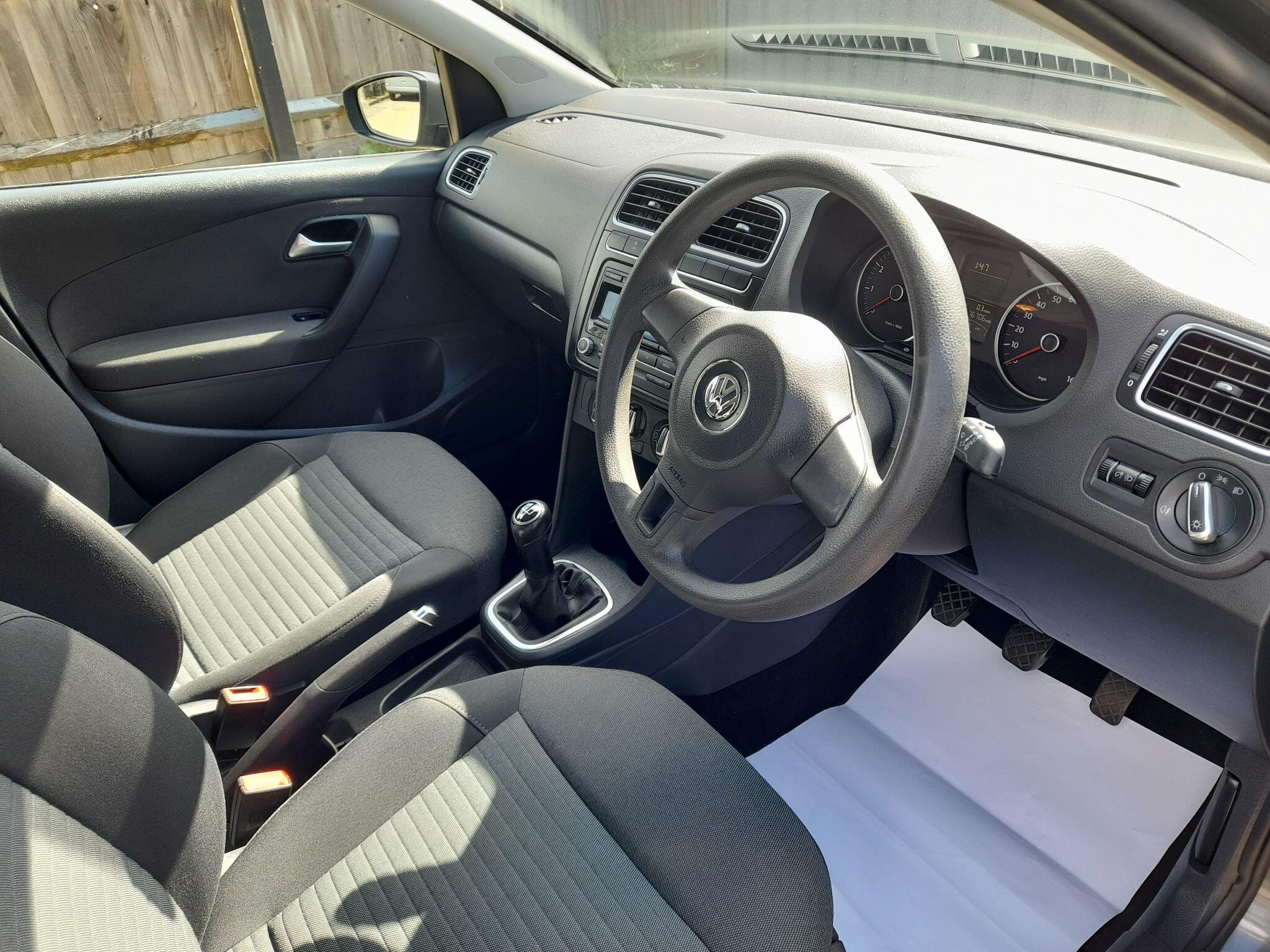 Volkswagen Polo 1.2 SE Euro 5 5dr 5dr Manual 2011
