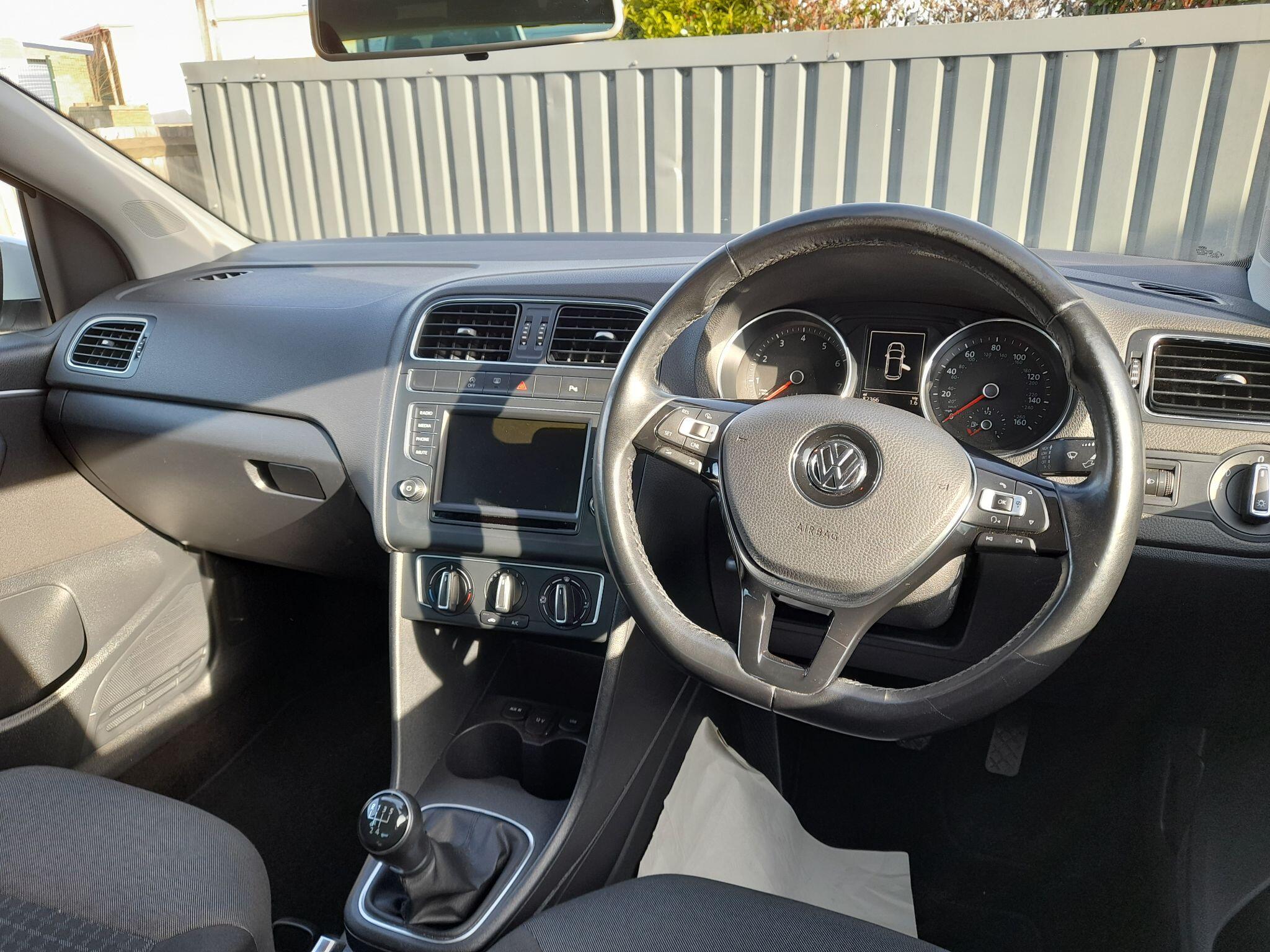 Volkswagen Polo 1.2 TSI BlueMotion Tech Match Euro 6 (s/s) 5dr 5dr Manual 2017