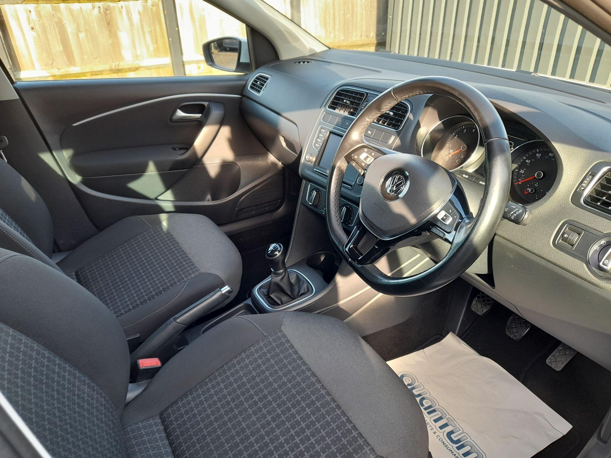 Volkswagen Polo 1.2 TSI BlueMotion Tech Match Euro 6 (s/s) 5dr 5dr Manual 2017