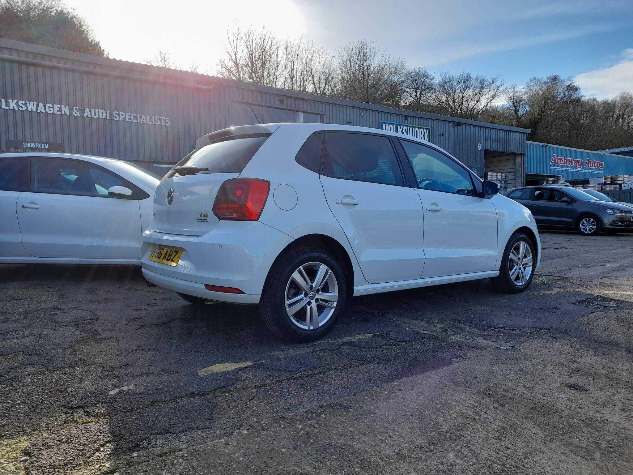 Volkswagen Polo 1.2 TSI BlueMotion Tech Match Euro 6 (s/s) 5dr 5dr Manual 2017