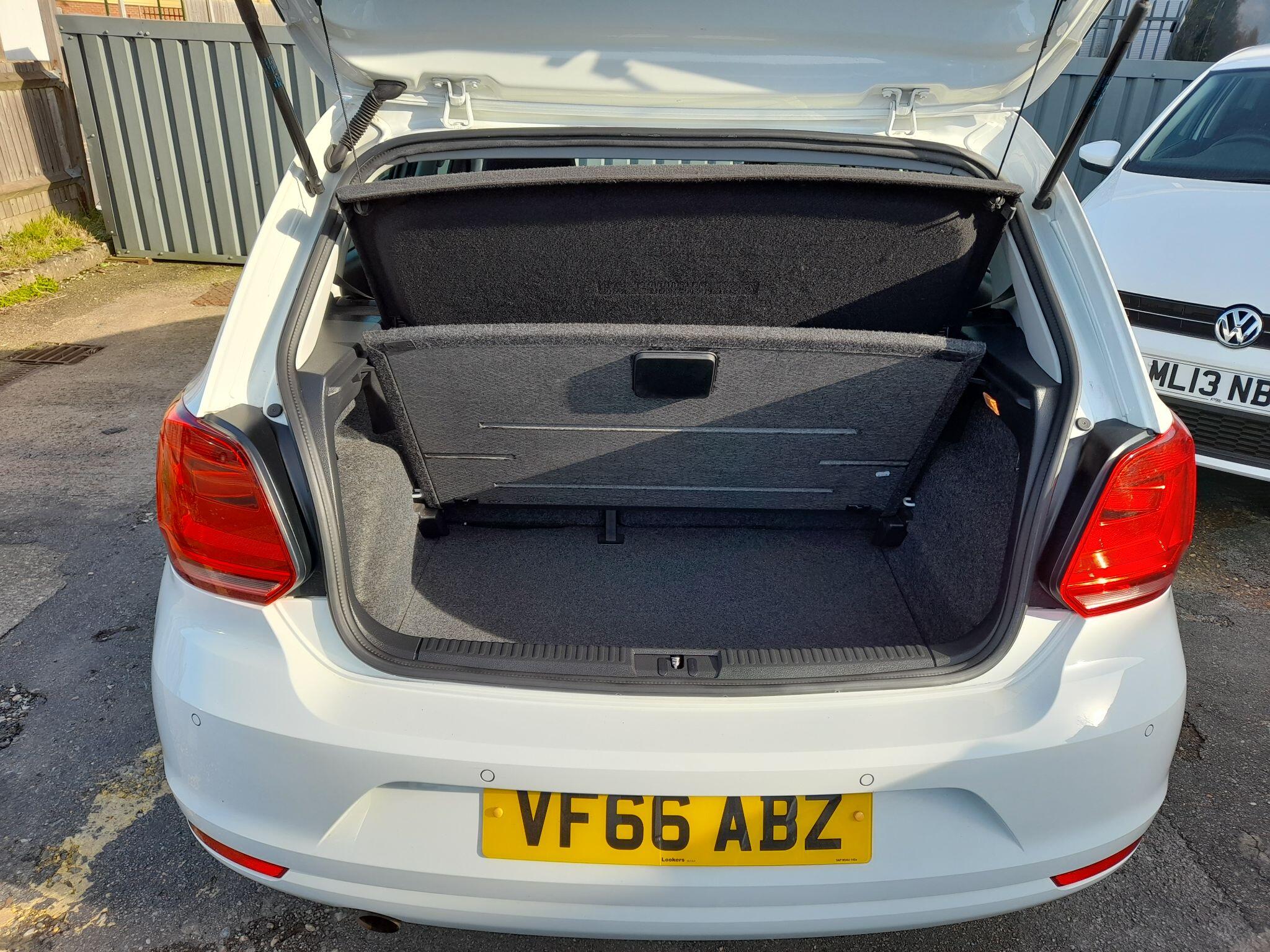 Volkswagen Polo 1.2 TSI BlueMotion Tech Match Euro 6 (s/s) 5dr 5dr Manual 2017