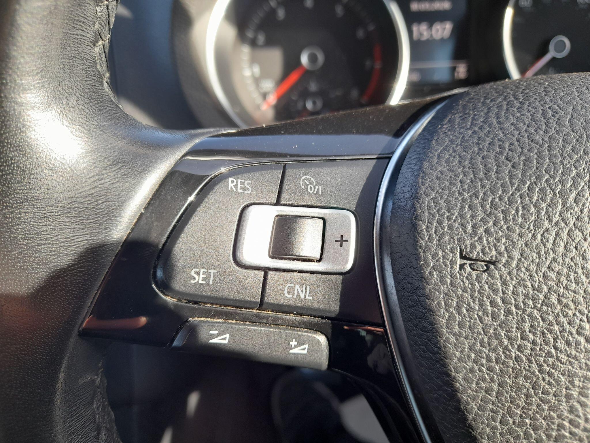 Volkswagen Polo 1.2 TSI BlueMotion Tech Match Euro 6 (s/s) 5dr 5dr Manual 2017