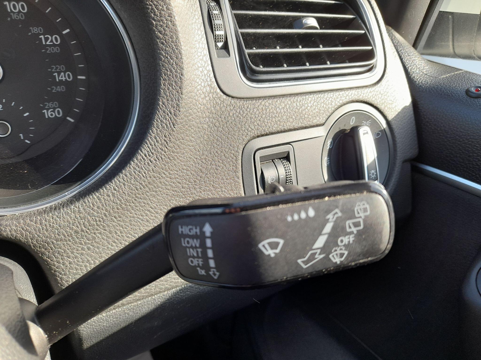 Volkswagen Polo 1.2 TSI BlueMotion Tech Match Euro 6 (s/s) 5dr 5dr Manual 2017