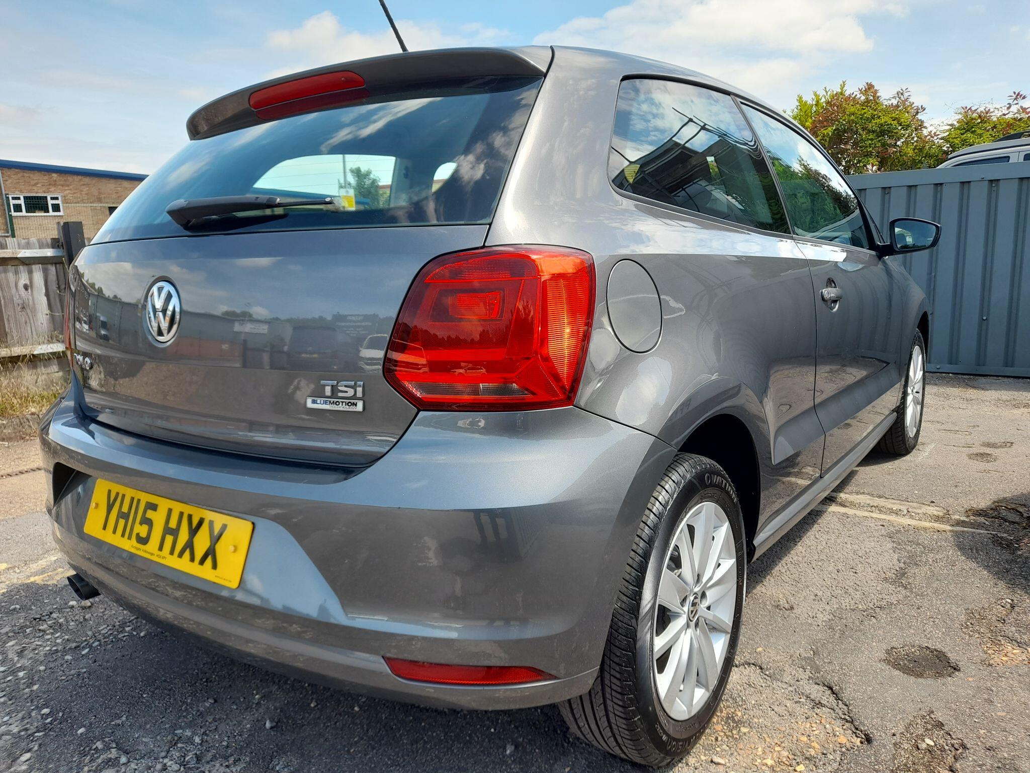 Volkswagen Polo 1.2 TSI BlueMotion Tech SE Euro 6 (s/s) 3dr 3dr Manual 2015