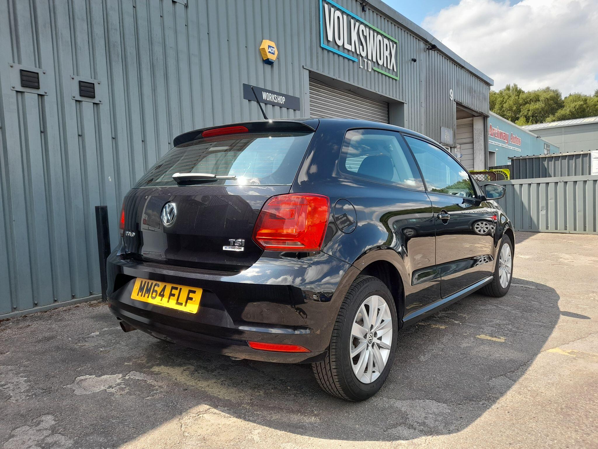 Volkswagen Polo 1.2 TSI BlueMotion Tech SE Euro 6 (s/s) 3dr 3dr Manual 2015