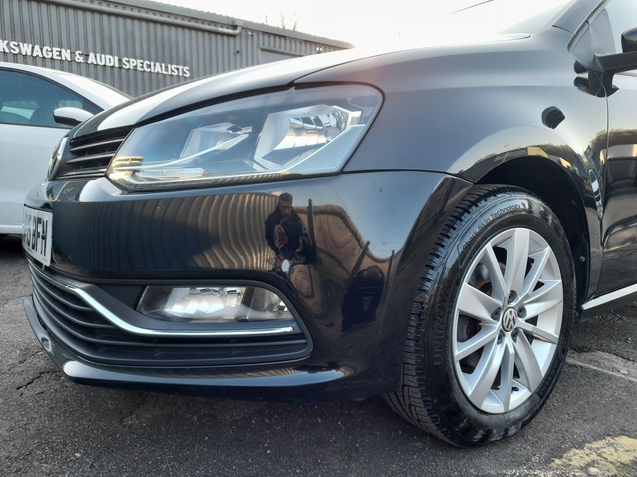 Volkswagen Polo 1.2 TSI BlueMotion Tech SE Euro 6 (s/s) 3dr 3dr Manual 2015