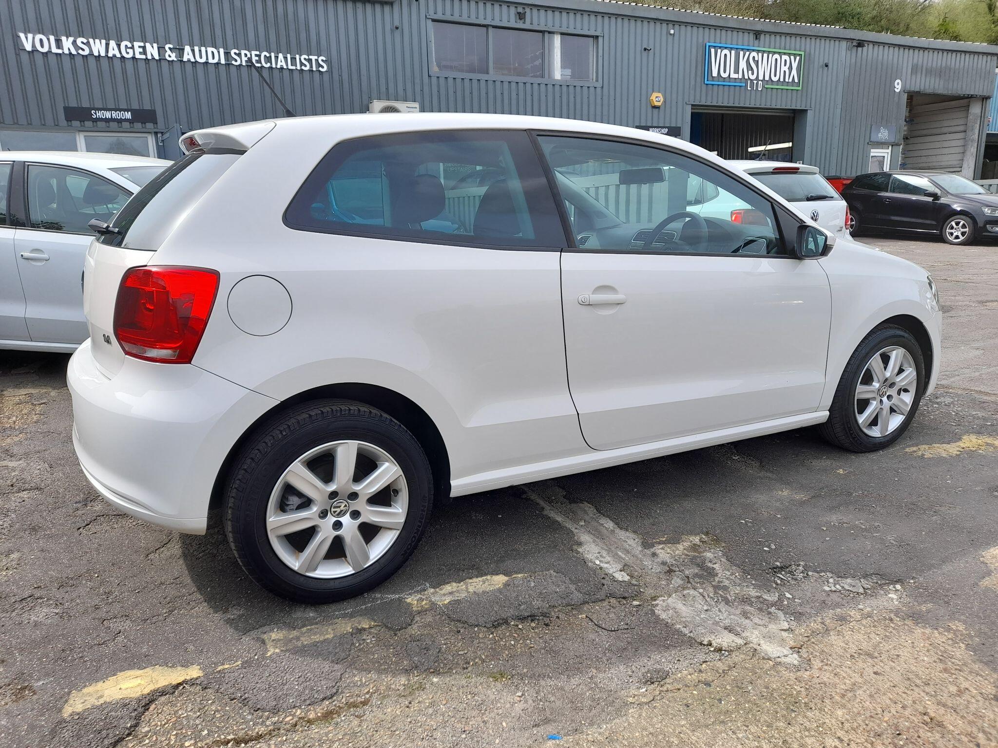 VOLKSWAGEN POLO 1.4 MATCH EURO 5 3DR 6,650 2013 53,300 WHITE 1.39L MANUAL PETROL... image 80
