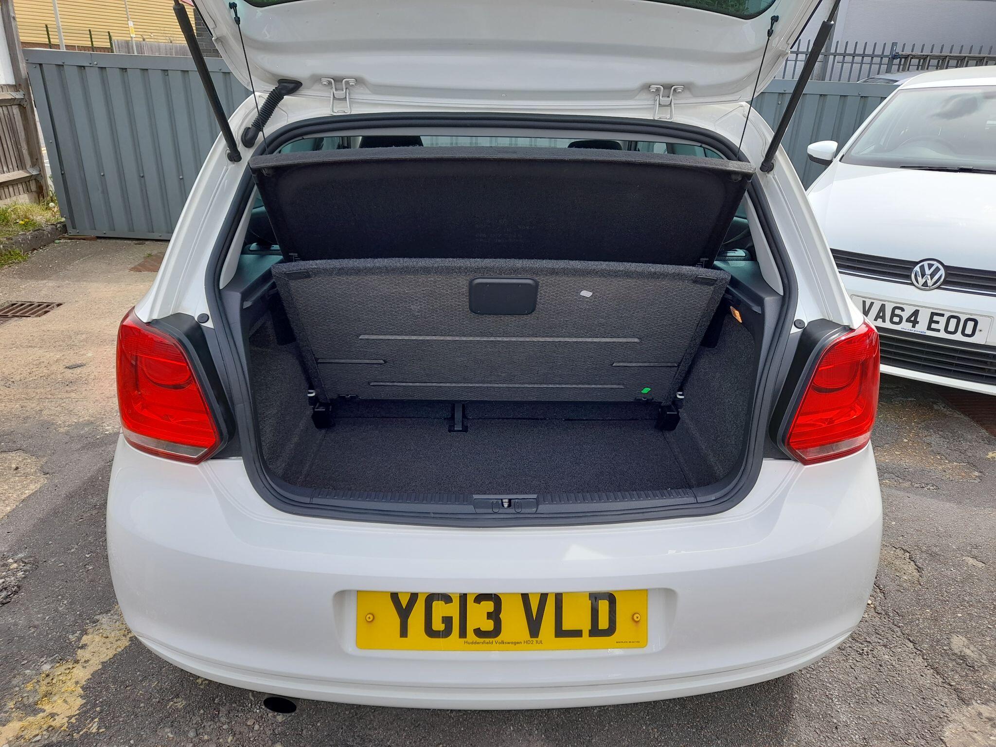 VOLKSWAGEN POLO 1.4 MATCH EURO 5 3DR 6,650 2013 53,300 WHITE 1.39L MANUAL PETROL... image 62
