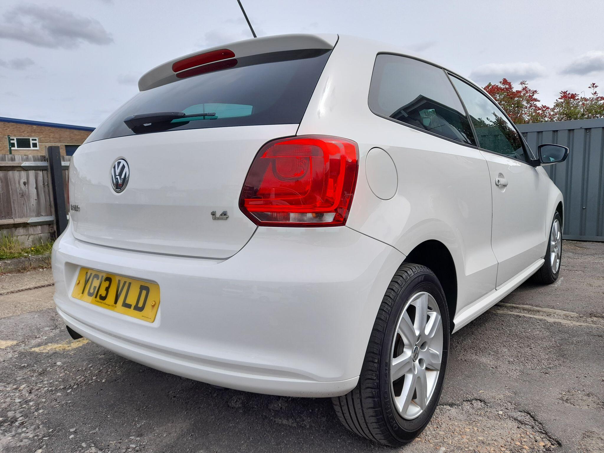 VOLKSWAGEN POLO 1.4 MATCH EURO 5 3DR 6,650 2013 53,300 WHITE 1.39L MANUAL PETROL... image 51