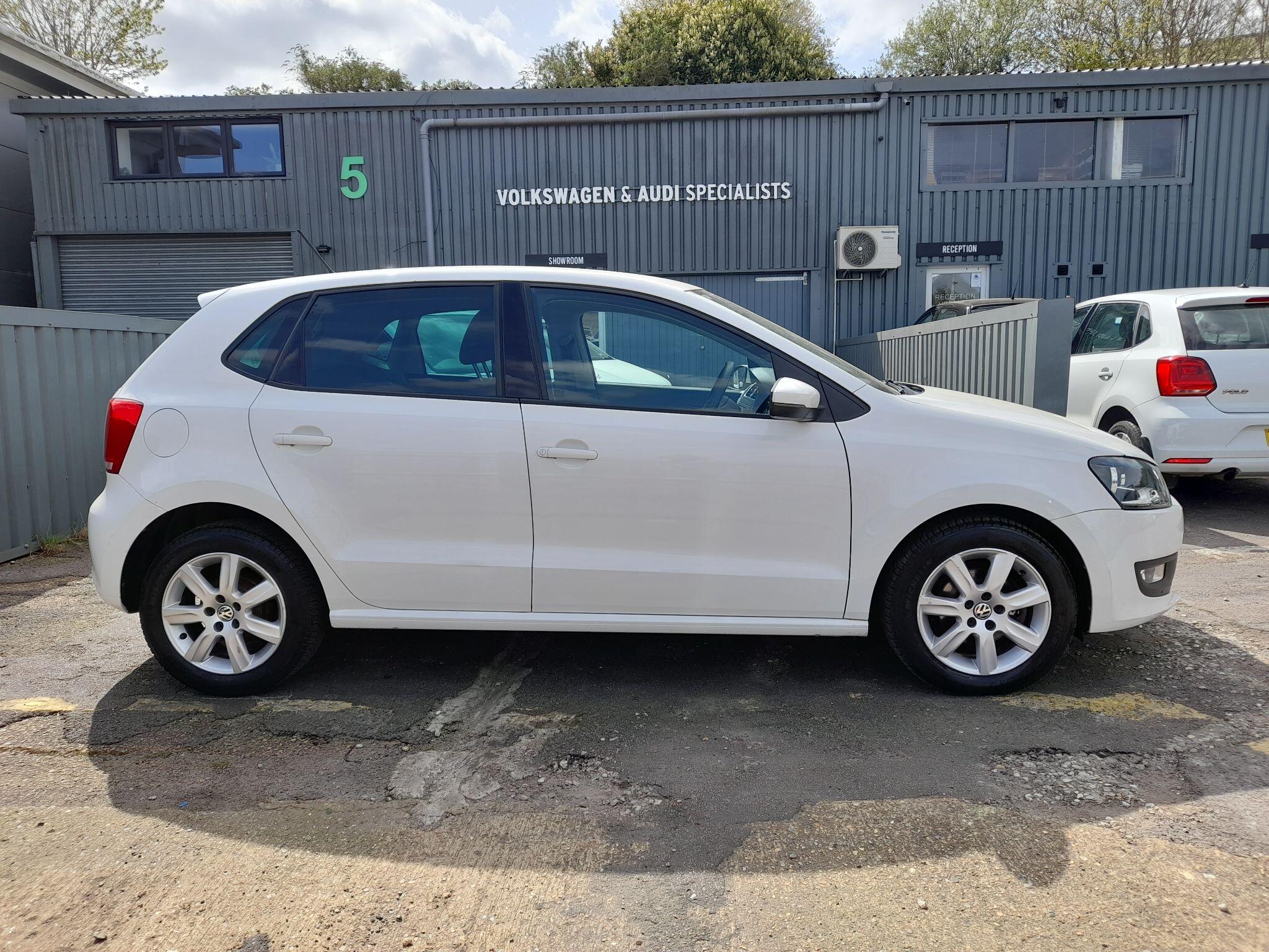 VOLKSWAGEN POLO 1.4 MATCH EURO 5 5DR 5,300 2011 74,260 WHITE 1.39L MANUAL PETROL... image 77