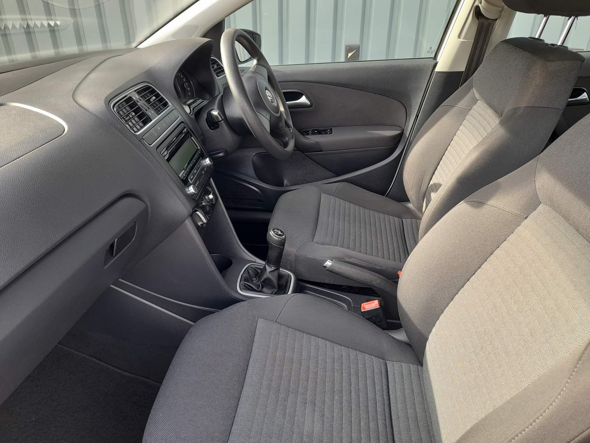 Volkswagen Polo 1.4 SE Euro 5 5dr 5dr Manual 2011