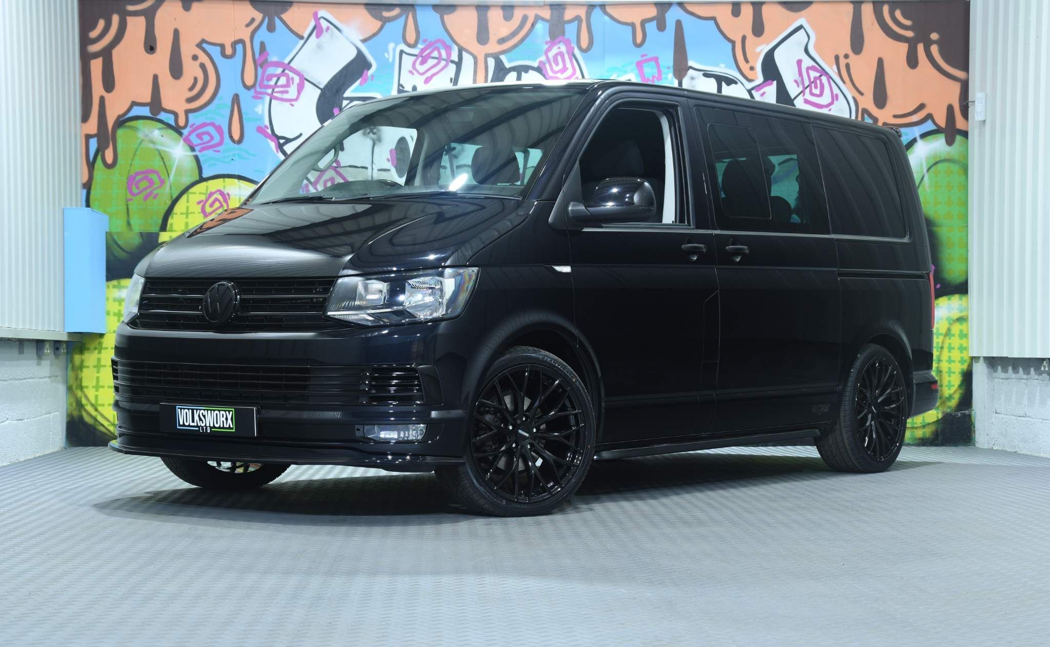 Used Volkswagen Transporter 2.0 TDI T30 BlueMotion Tech Highline Crew ...