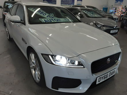 Jaguar XF