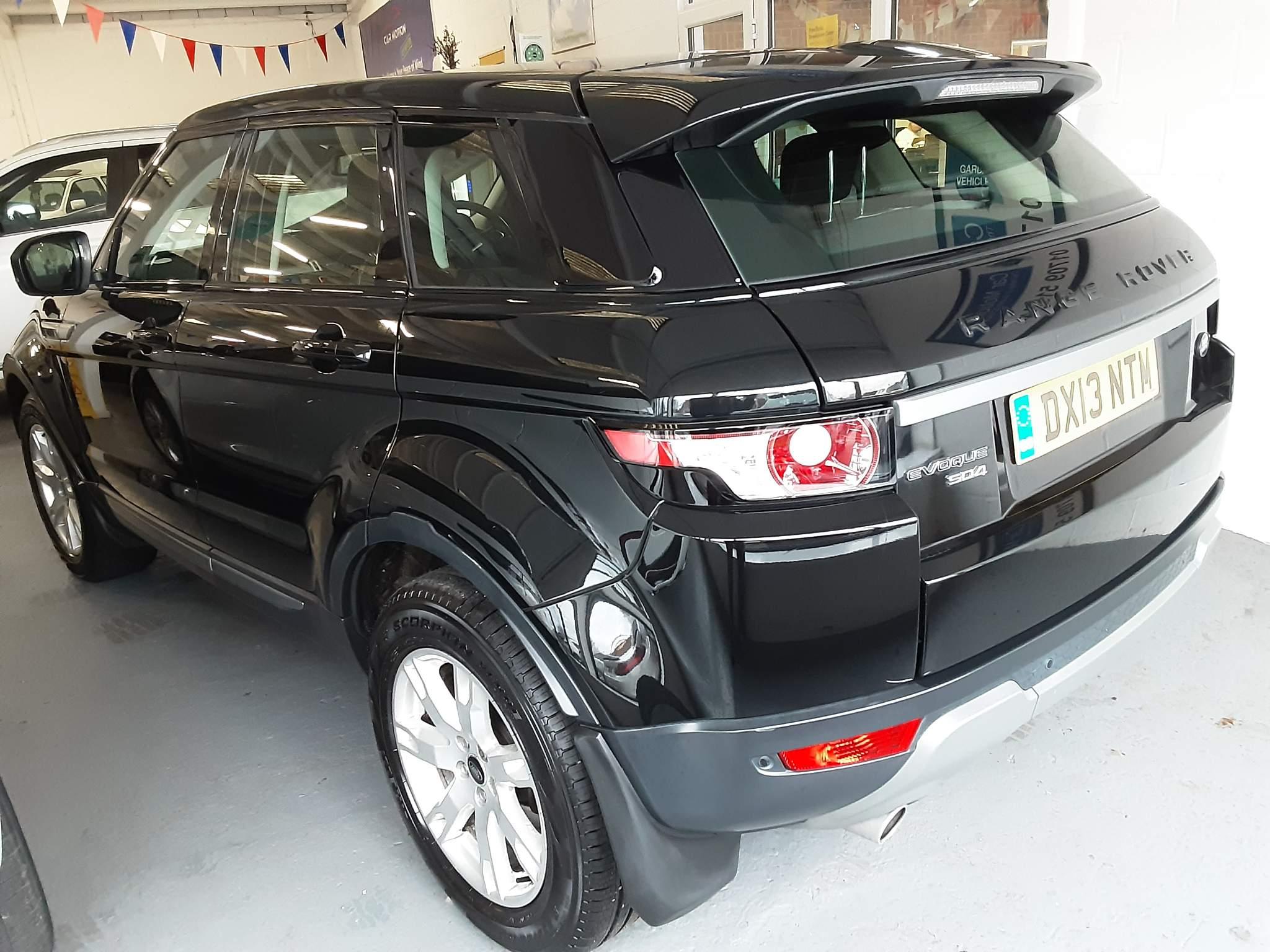 Used Land Rover Range Rover Evoque 2.2 SD4 Pure Auto 4WD Euro 5 5dr ...