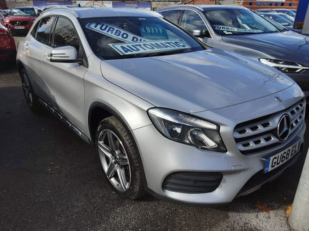 Mercedes-benz GLA