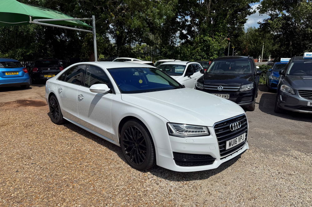Audi A8