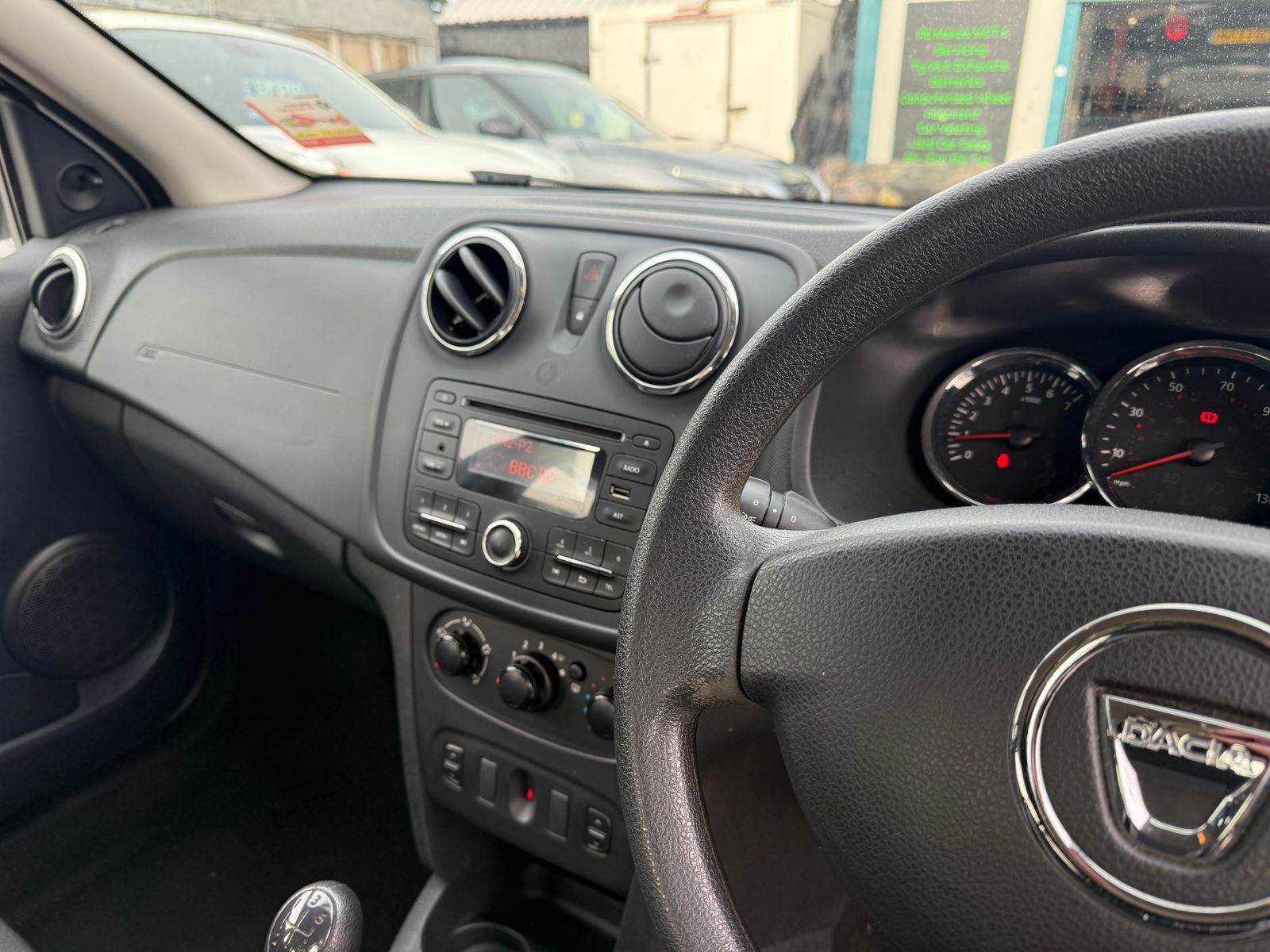 Dacia Sandero 1.5 dCi Ambiance Hatchback 5dr Diesel Manual Euro 6 (s/s) (90 ps) 5dr Manual 2016