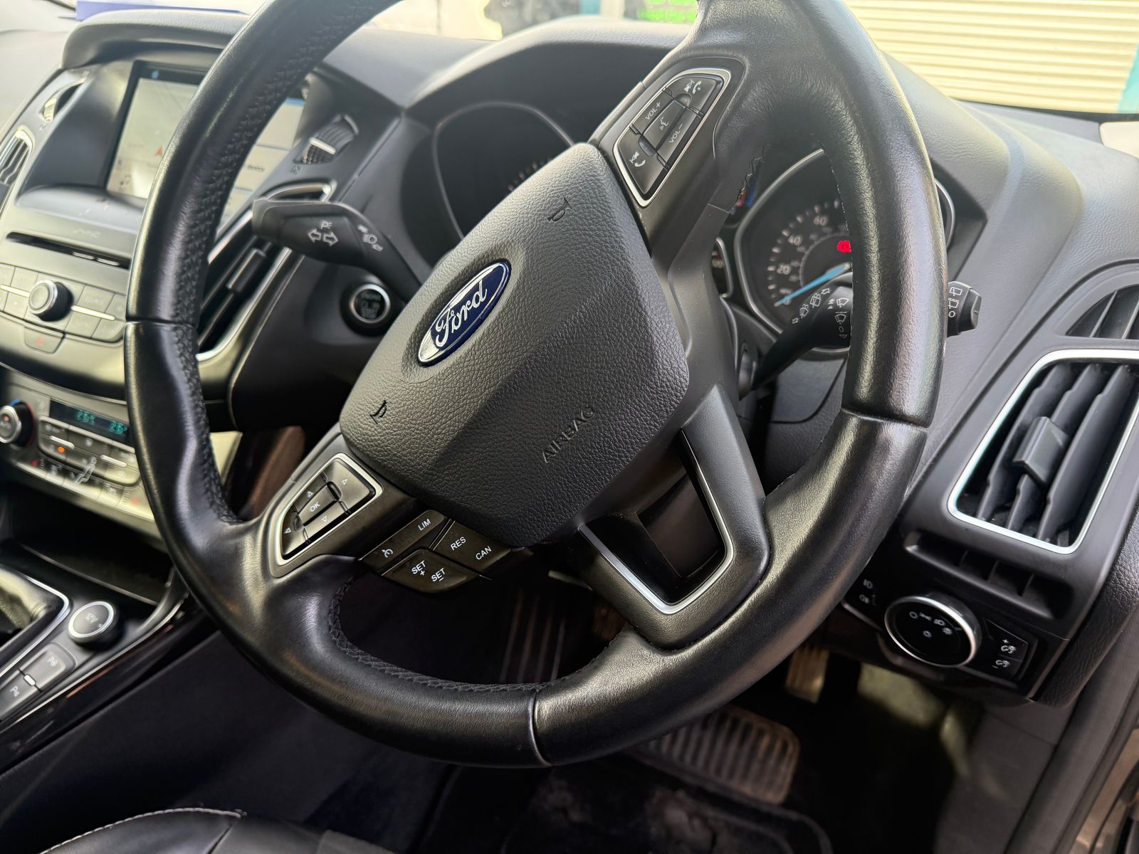 Ford Focus 1.0T EcoBoost Titanium X Hatchback 5dr Petrol Manual Euro 6 (s/s) (125 ps) 5dr Manual 2017