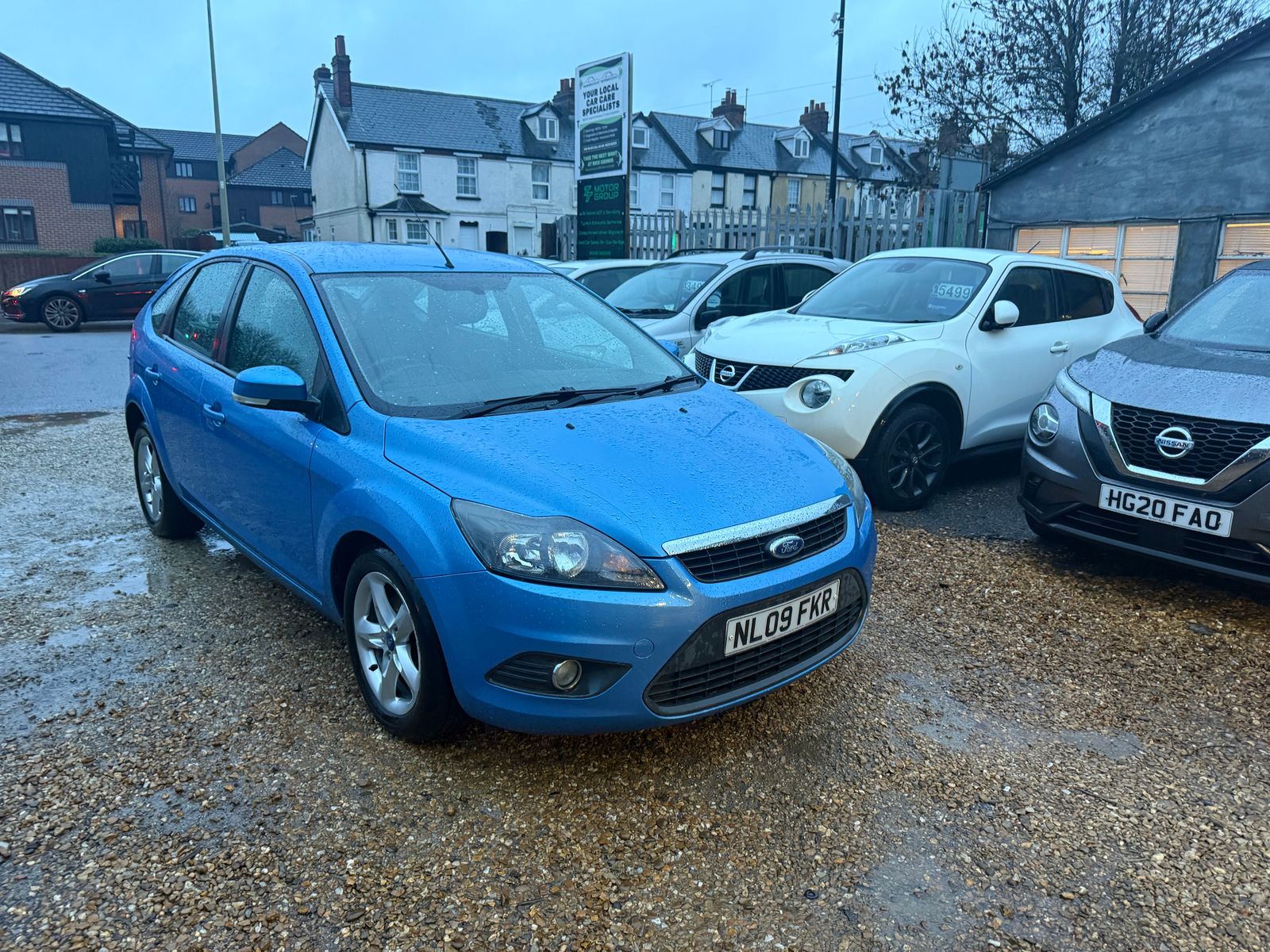 Ford Focus 1.6 Zetec Hatchback 5dr Petrol Manual (161 g/km, 99 bhp) 5dr Manual 2009