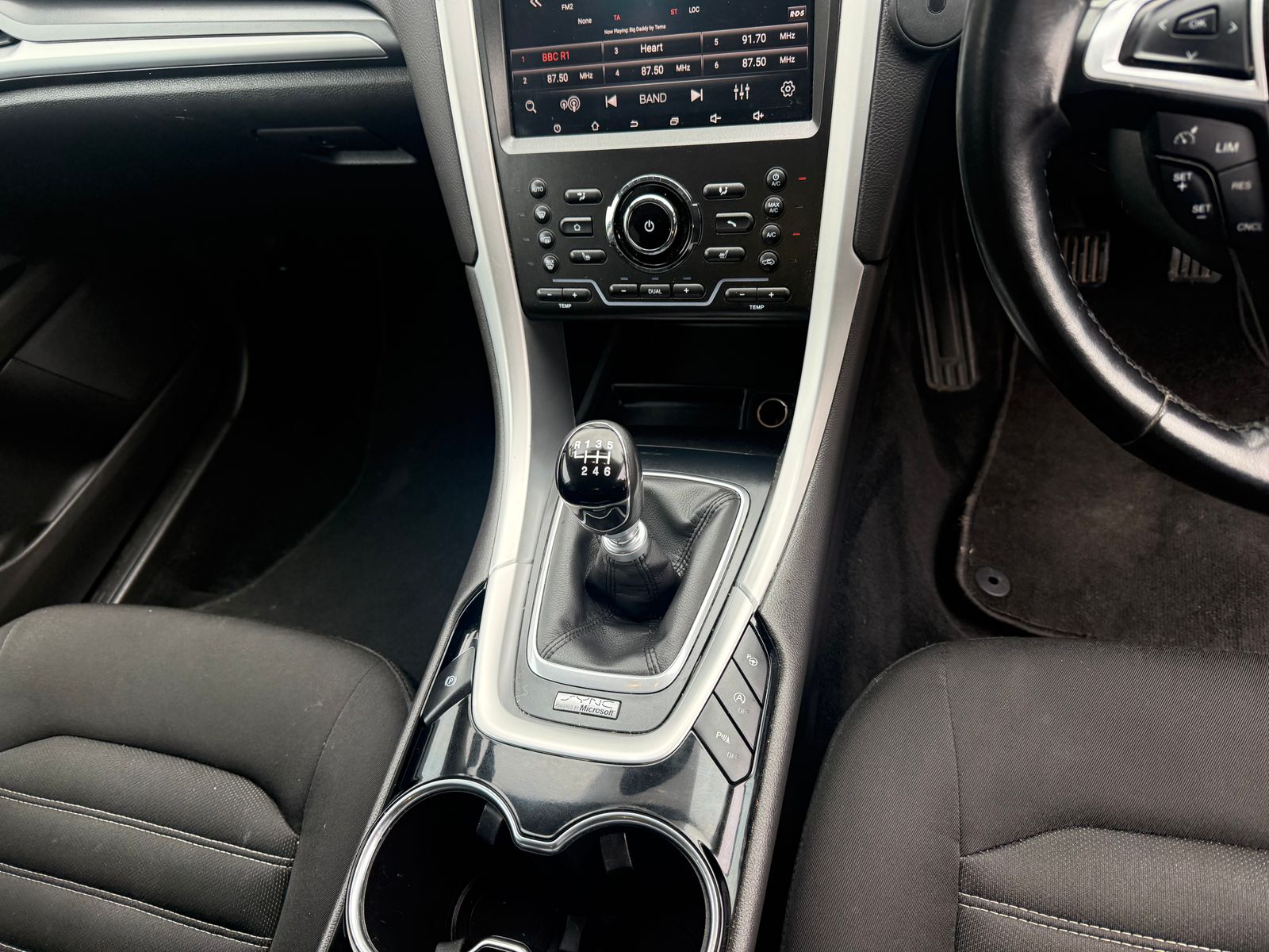 Ford Mondeo 1.5T EcoBoost Zetec Hatchback 5dr Petrol Manual Euro 6 (s/s) (160 ps) 5dr Manual 2015