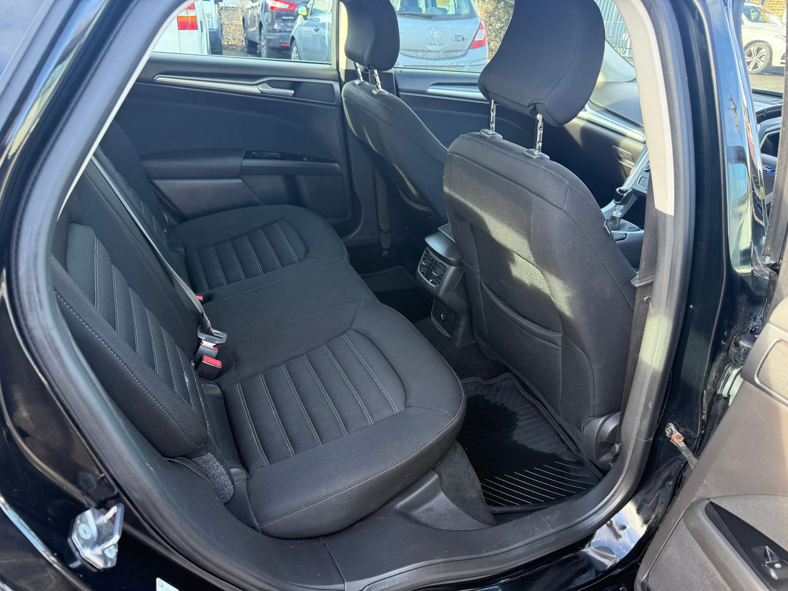 Ford Mondeo 1.5T EcoBoost Zetec Hatchback 5dr Petrol Manual Euro 6 (s/s) (160 ps) 5dr Manual 2017