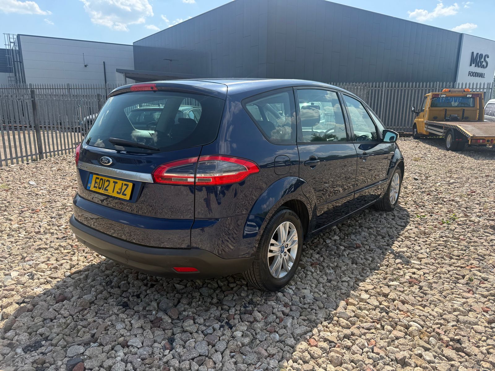 Ford S-Max 2.0 TDCi Zetec MPV 5dr Diesel Powershift Euro 5 (140 ps) 5dr Automatic 2012