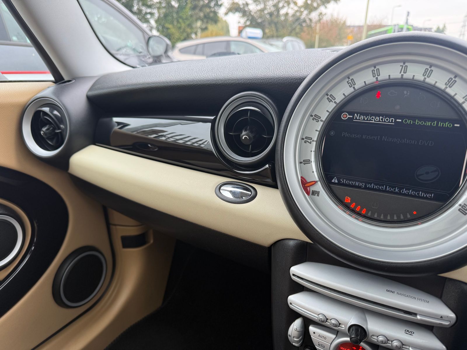 MINI Hatch 1.6 Cooper Hatchback 3dr Petrol Steptronic Euro 4 (120 ps) 3dr Automatic 2007