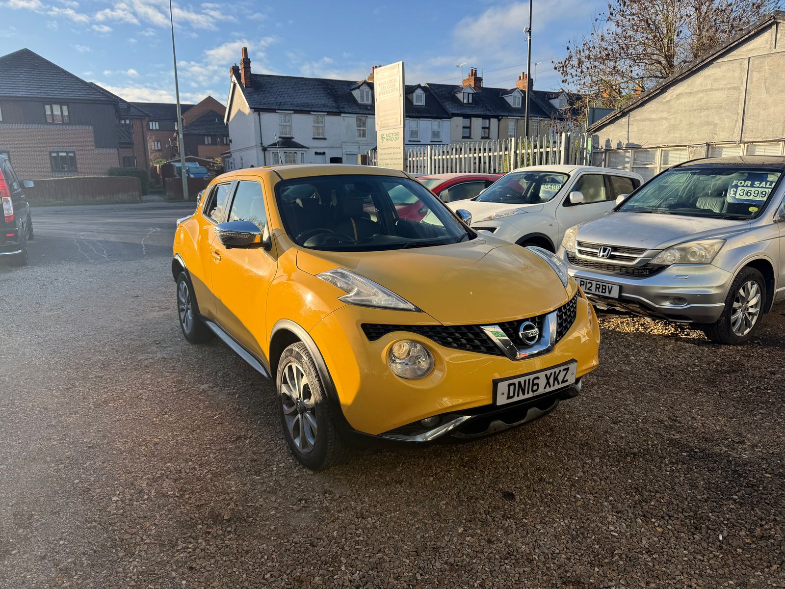 Nissan Juke 1.2 DIG-T Tekna SUV 5dr Petrol Manual Euro 6 (s/s) (115 ps) 5dr Manual 2016