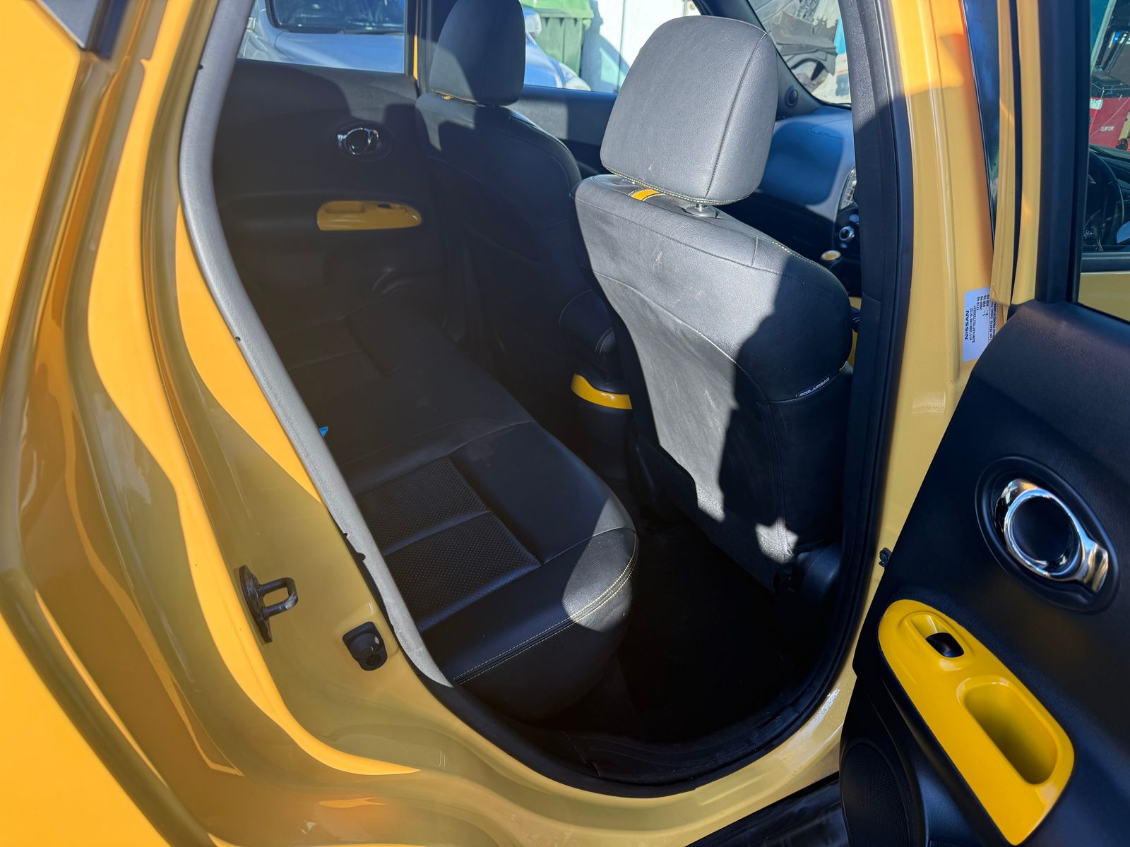 Nissan Juke 1.2 DIG-T Tekna SUV 5dr Petrol Manual Euro 6 (s/s) (115 ps) 5dr Manual 2016