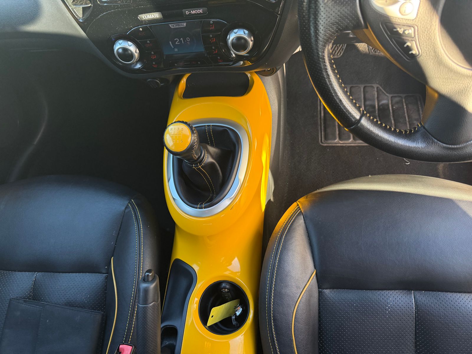 Nissan Juke 1.2 DIG-T Tekna SUV 5dr Petrol Manual Euro 6 (s/s) (115 ps) 5dr Manual 2016