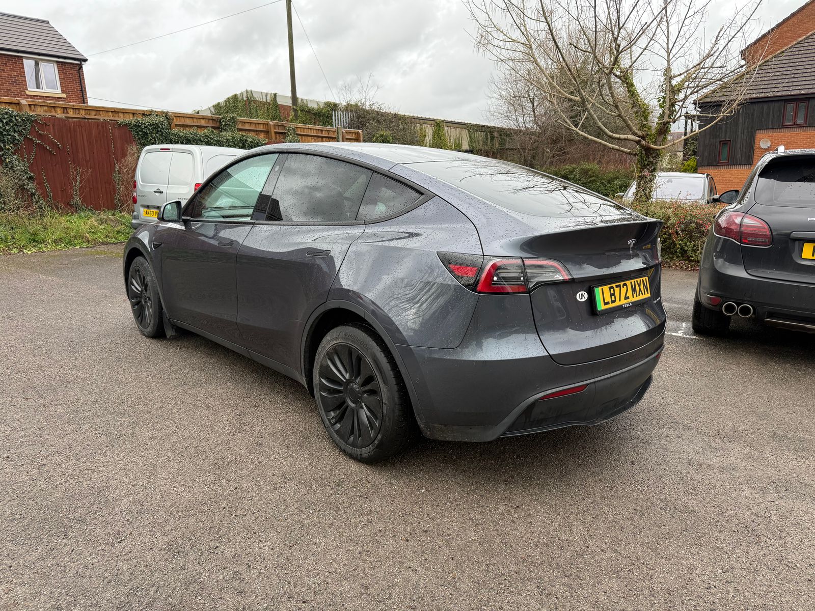 Tesla Model Y (Dual Motor) Long Range SUV 5dr Electric Auto 4WDE (384 bhp) 5dr Automatic 2022
