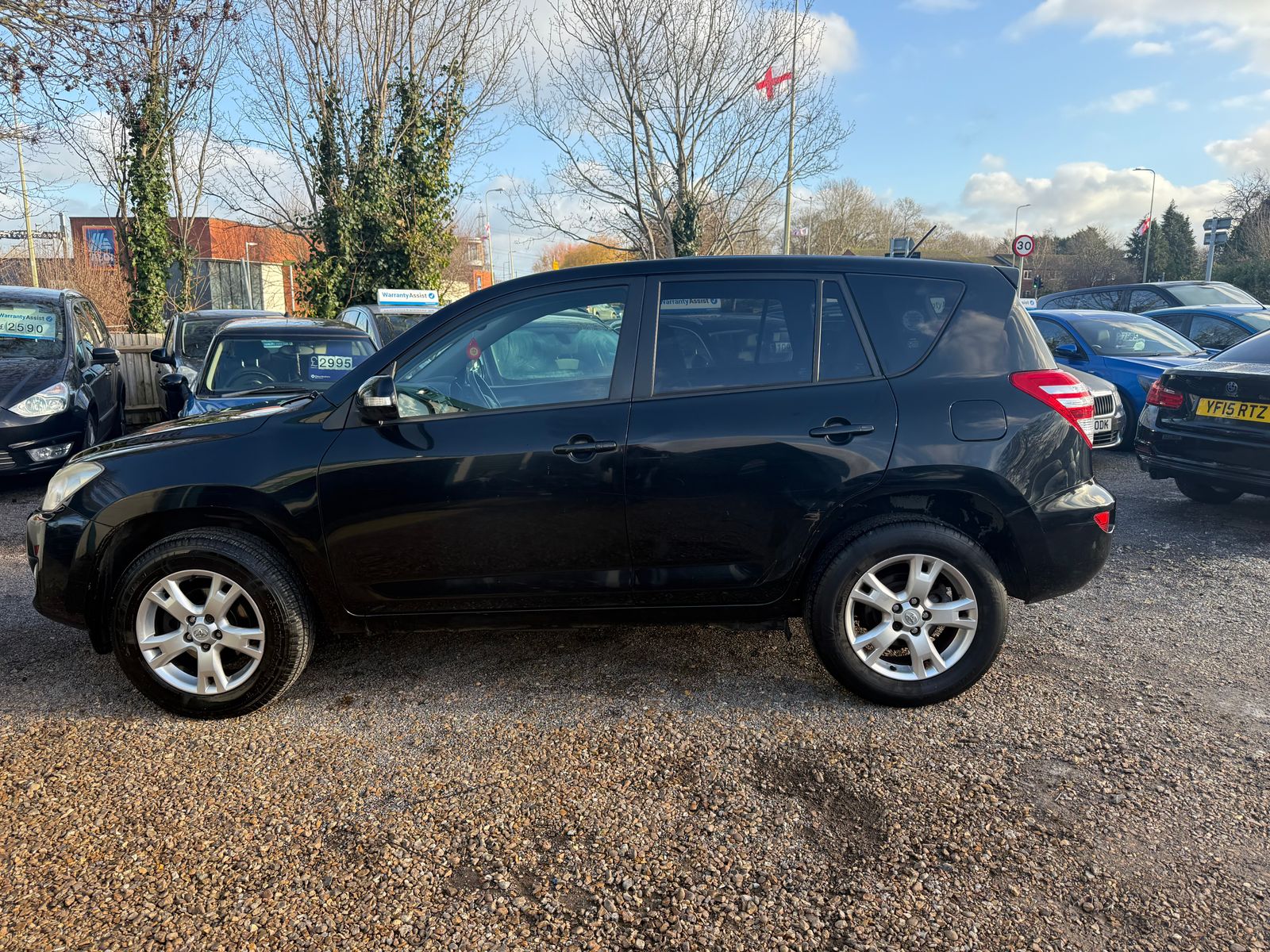 Toyota RAV4 2.0 V-Matic XT-R SUV 5dr Petrol Multidrive S 4WD Euro 4 (158 ps) 5dr Automatic 2009