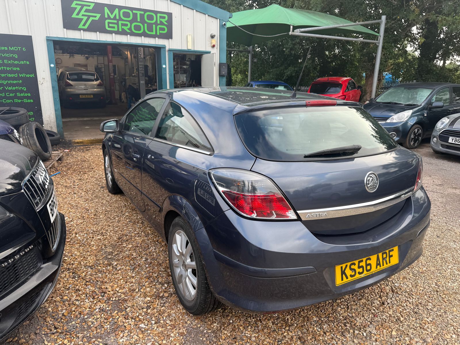 Vauxhall Astra 1.6i 16v Design Sport Hatch 3dr Petrol Manual (158 g/km, 103 bhp) 3dr Manual 2006