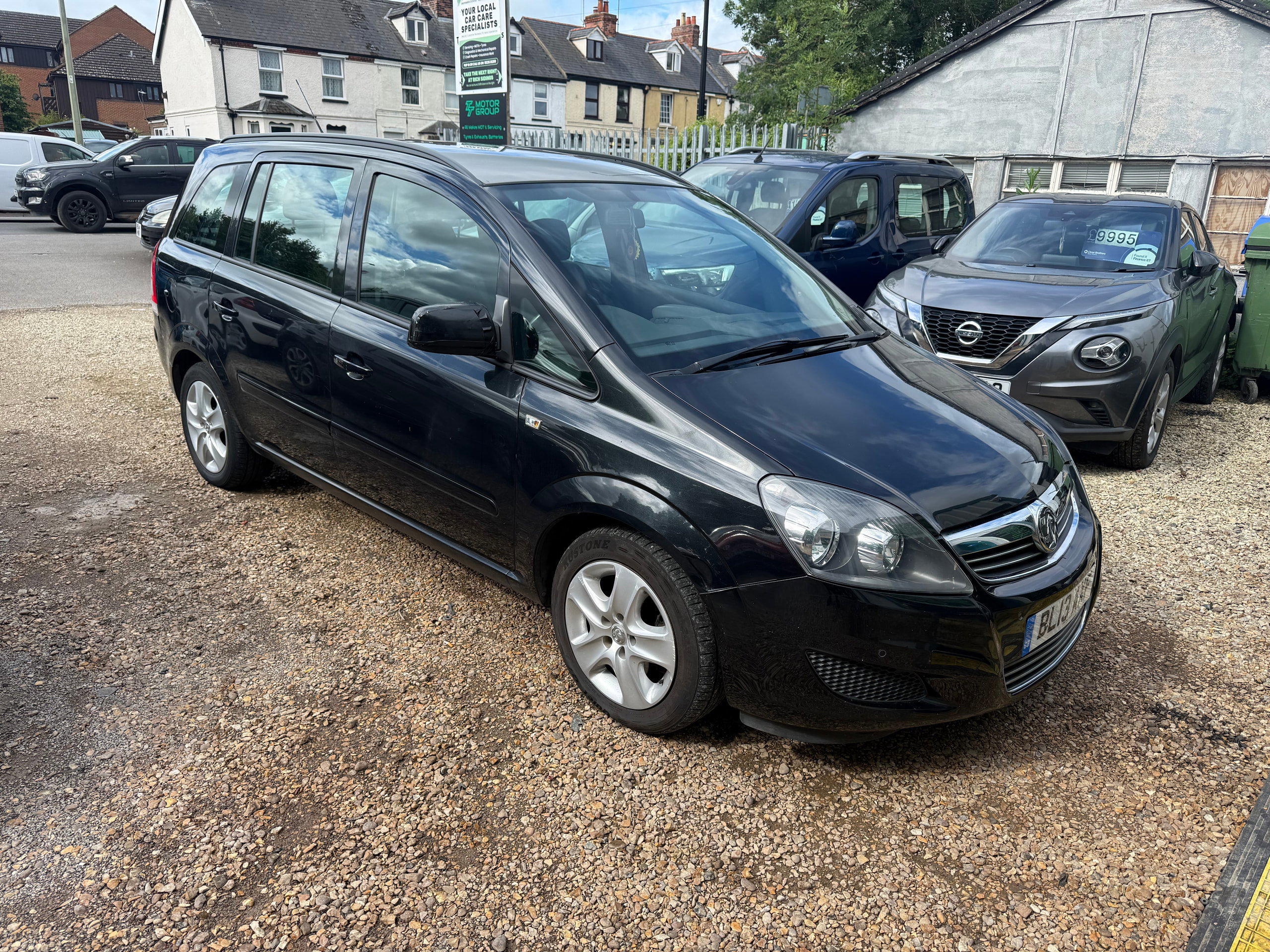 Vauxhall Zafira 1.7 CDTi ecoFLEX Exclusiv MPV 5dr Diesel Manual Euro 5 (SNav) (110 ps) 5dr Manual 2013