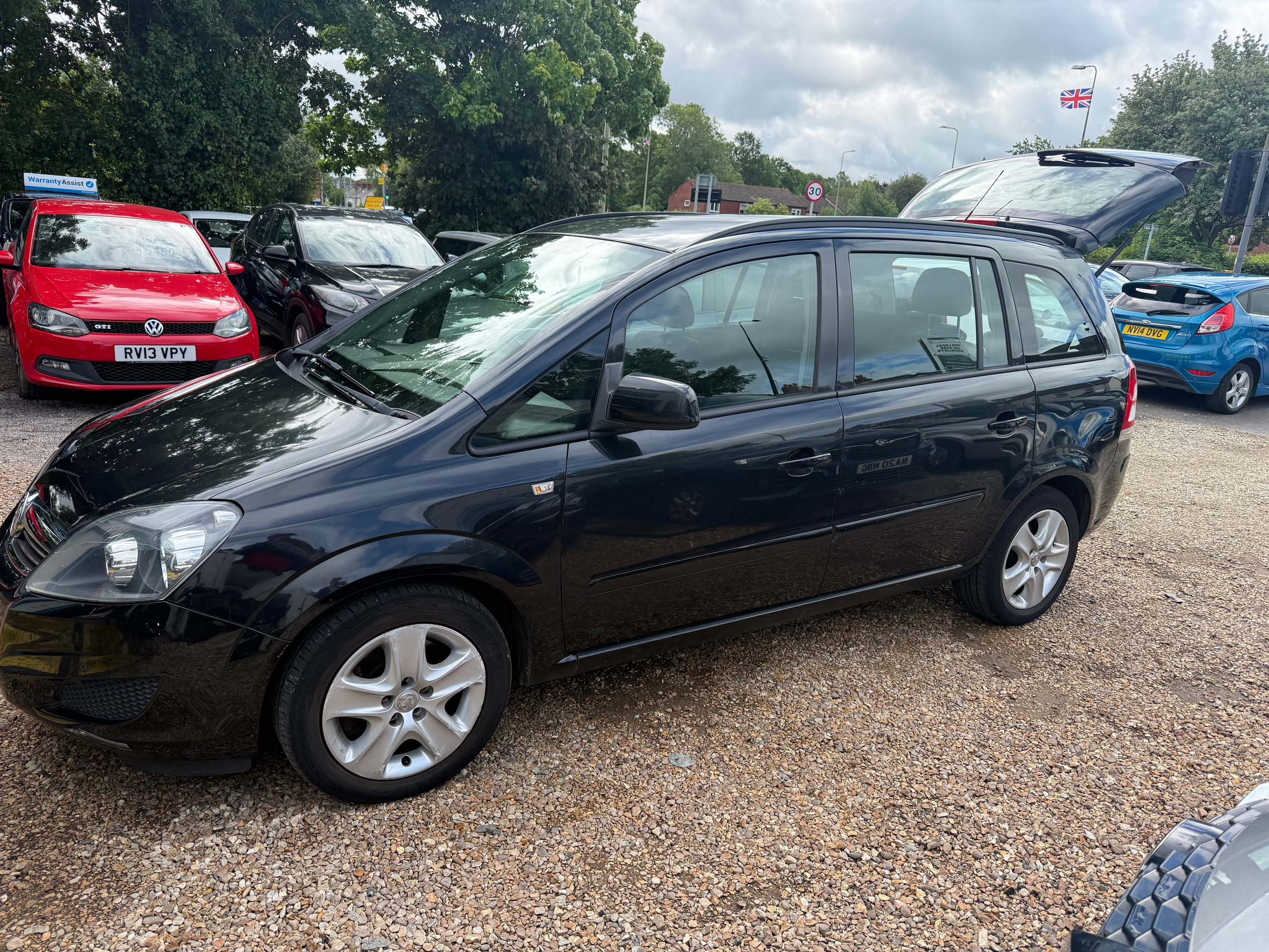 Vauxhall Zafira 1.7 CDTi ecoFLEX Exclusiv MPV 5dr Diesel Manual Euro 5 (SNav) (110 ps) 5dr Manual 2013