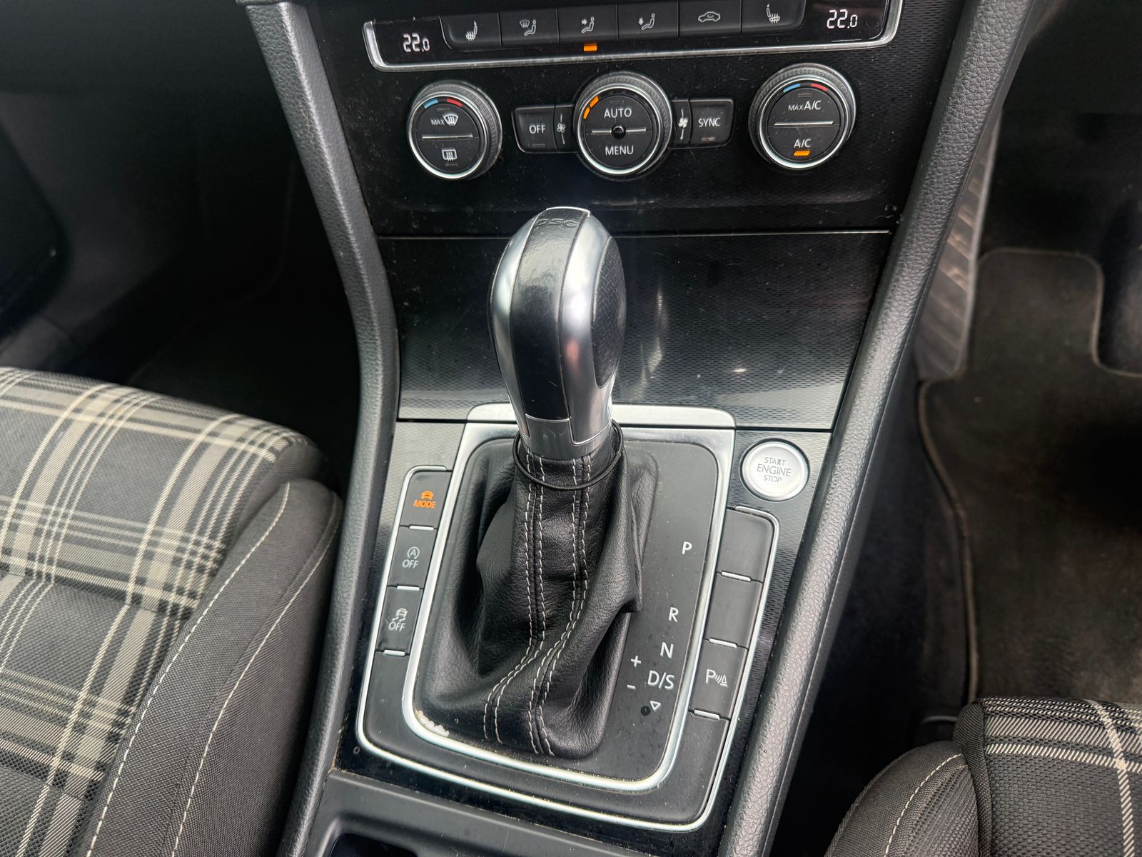 Volkswagen Golf 2.0 TDI BlueMotion Tech GTD Hatchback 5dr Diesel DSG Euro 6 (s/s) (184 ps) 5dr Automatic 2016