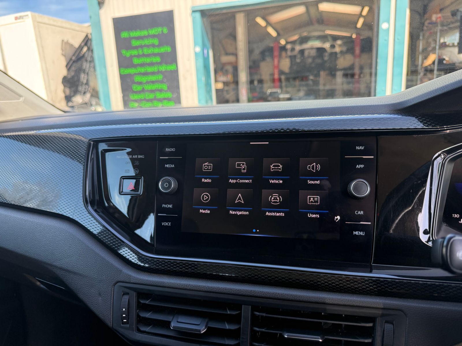 Volkswagen Polo 1.0 TSI Life Hatchback 5dr Petrol Manual Euro 6 (s/s) (95 ps) 5dr Manual 2024