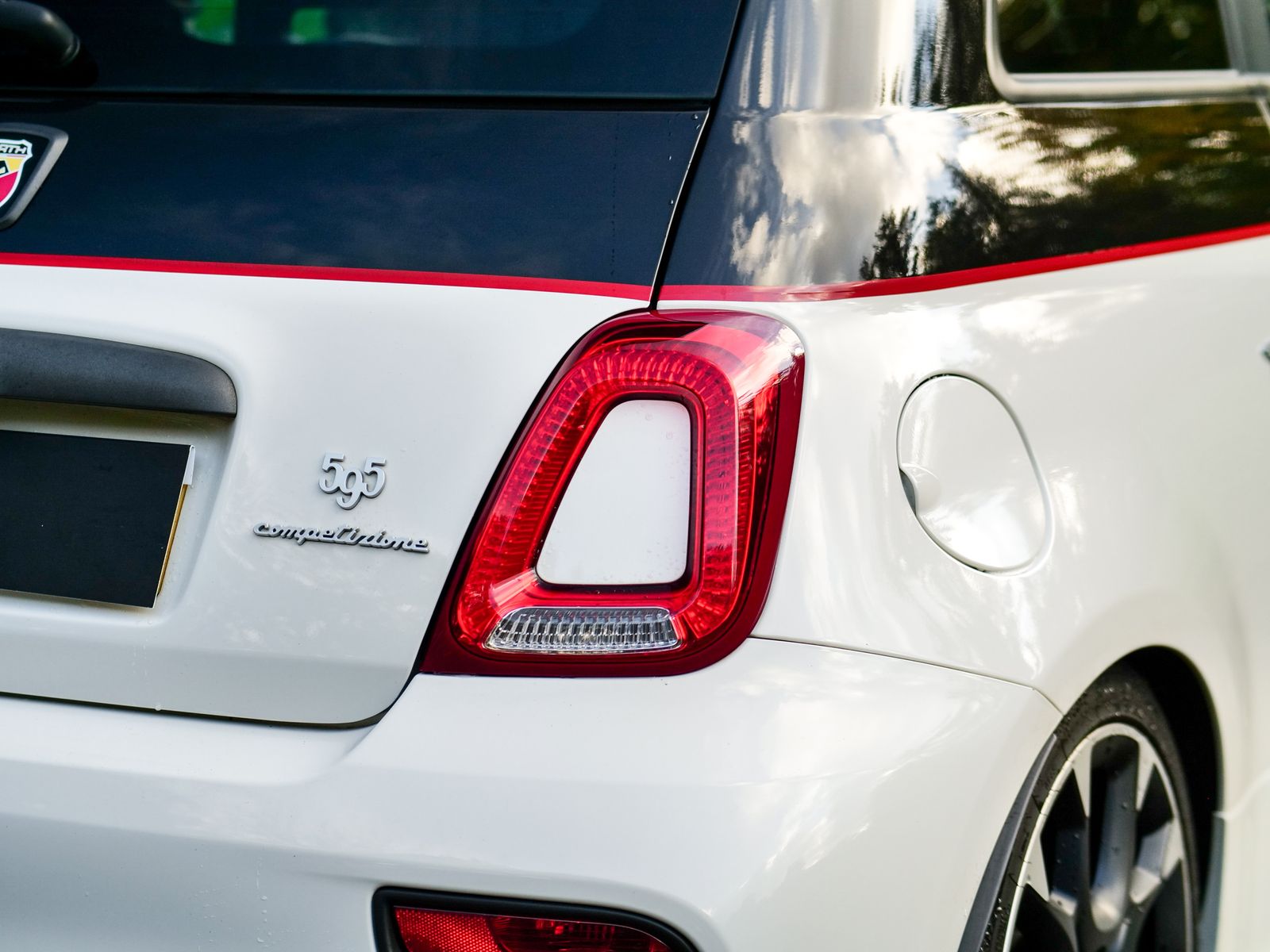 Abarth 595 1.4 T-Jet Competizione 70th Hatchback 3dr Petrol Manual Euro 6 (180 bhp) 3dr Manual 2025