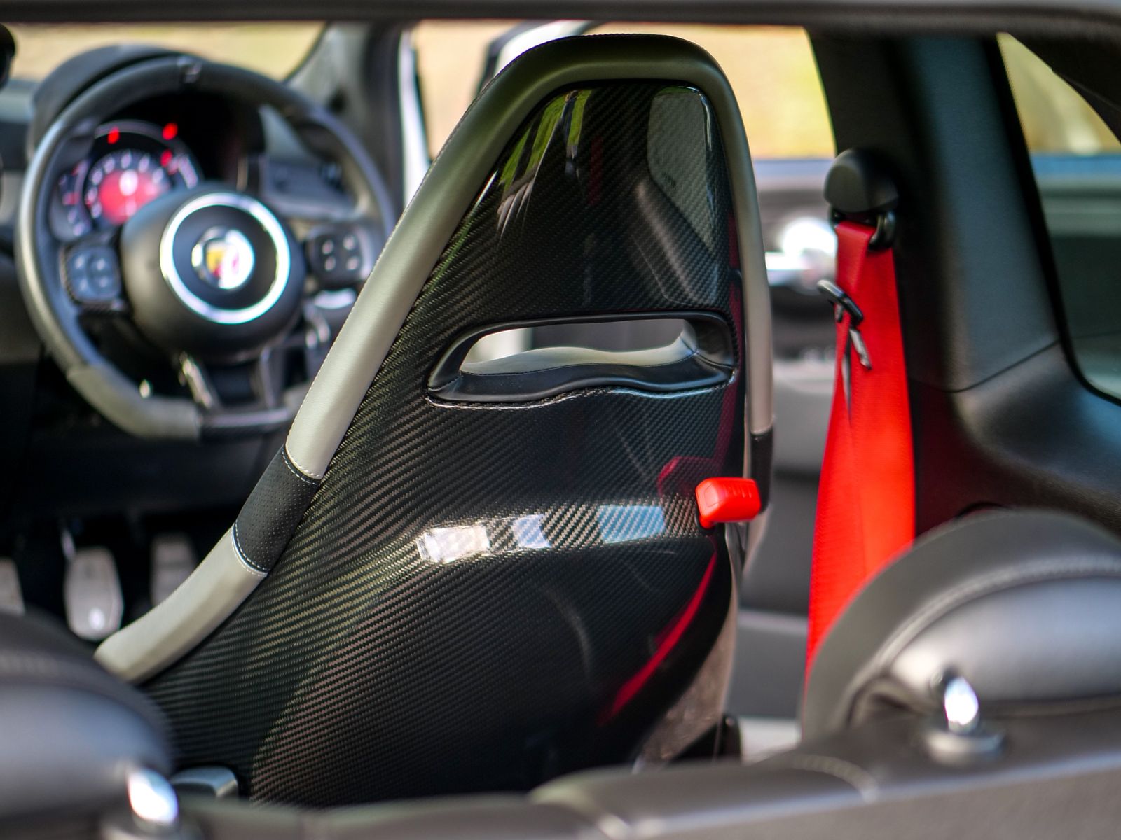 Abarth 595 1.4 T-Jet Competizione 70th Hatchback 3dr Petrol Manual Euro 6 (180 bhp) 3dr Manual 2025