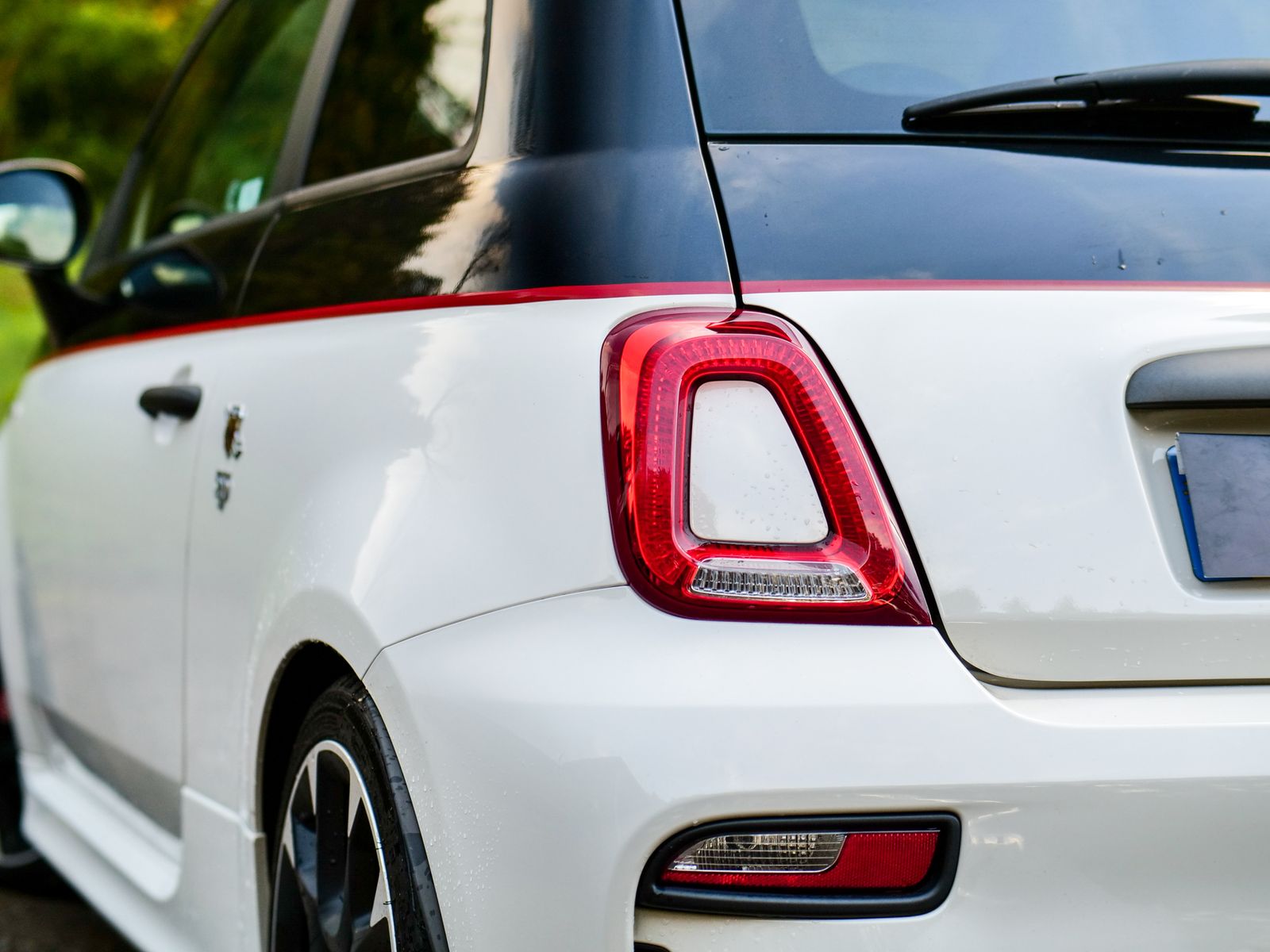 Abarth 595 1.4 T-Jet Competizione 70th Hatchback 3dr Petrol Manual Euro 6 (180 bhp) 3dr Manual 2025