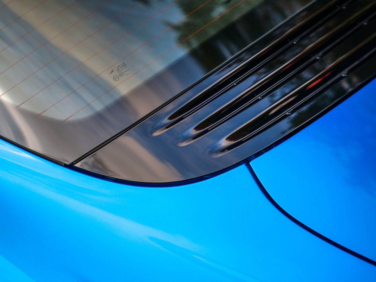 Alpine A110 1.8 Turbo Pure Coupe 2dr Petrol DCT Euro 6 (252 ps) 2dr Automatic 2025