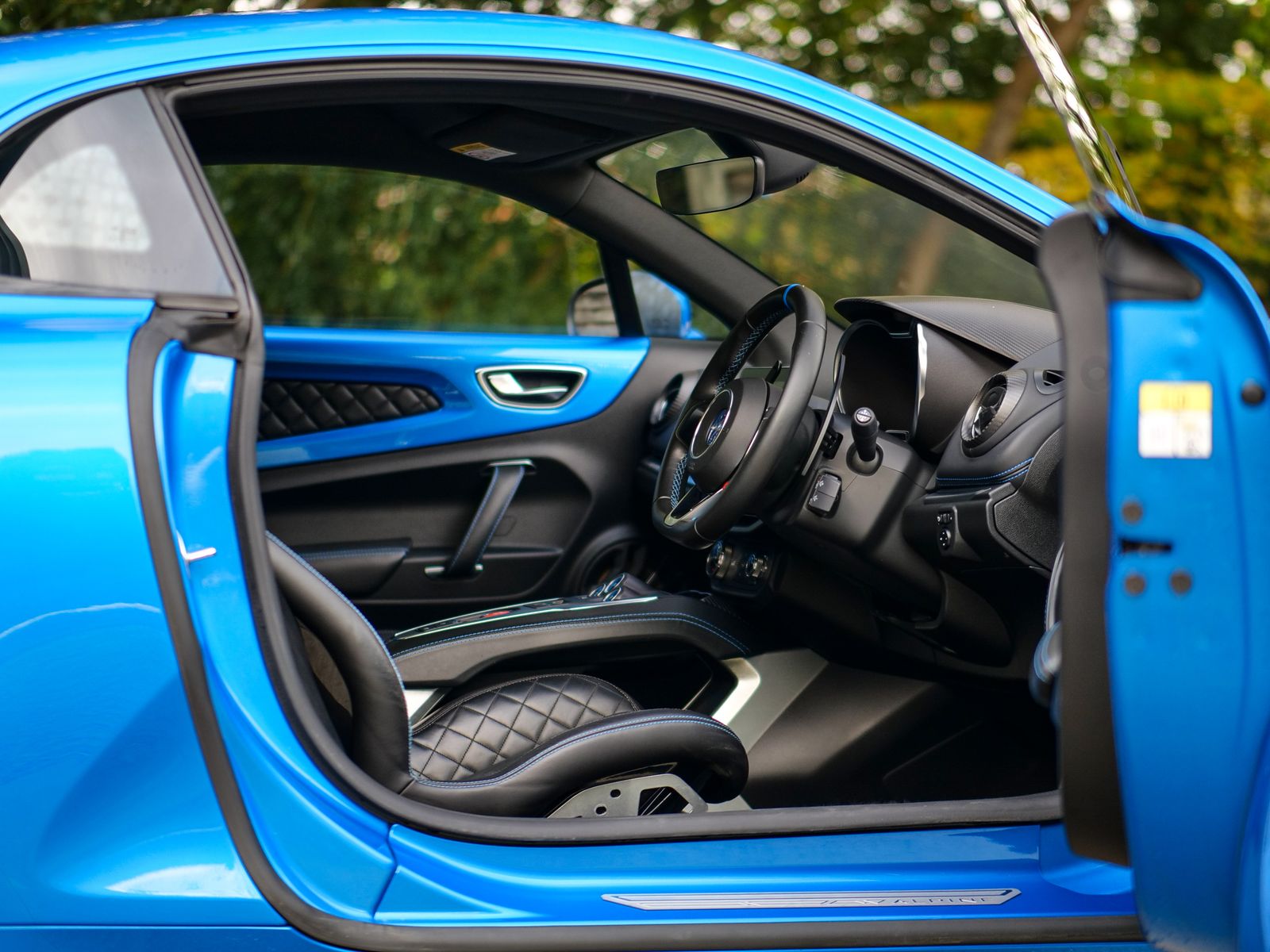 Alpine A110 1.8 Turbo Pure Coupe 2dr Petrol DCT Euro 6 (252 ps) 2dr Automatic 2025