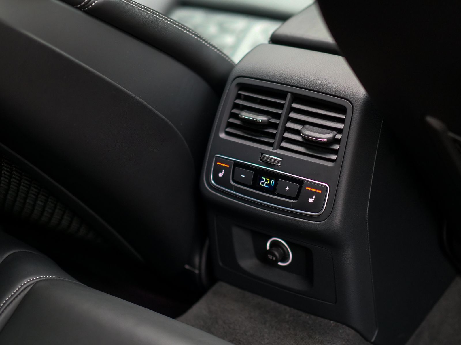 Audi RS4 Avant 2.9 TFSI V6 Estate 5dr Petrol Tiptronic quattro Euro 6 (s/s) (450 ps) 5dr Automatic 2025