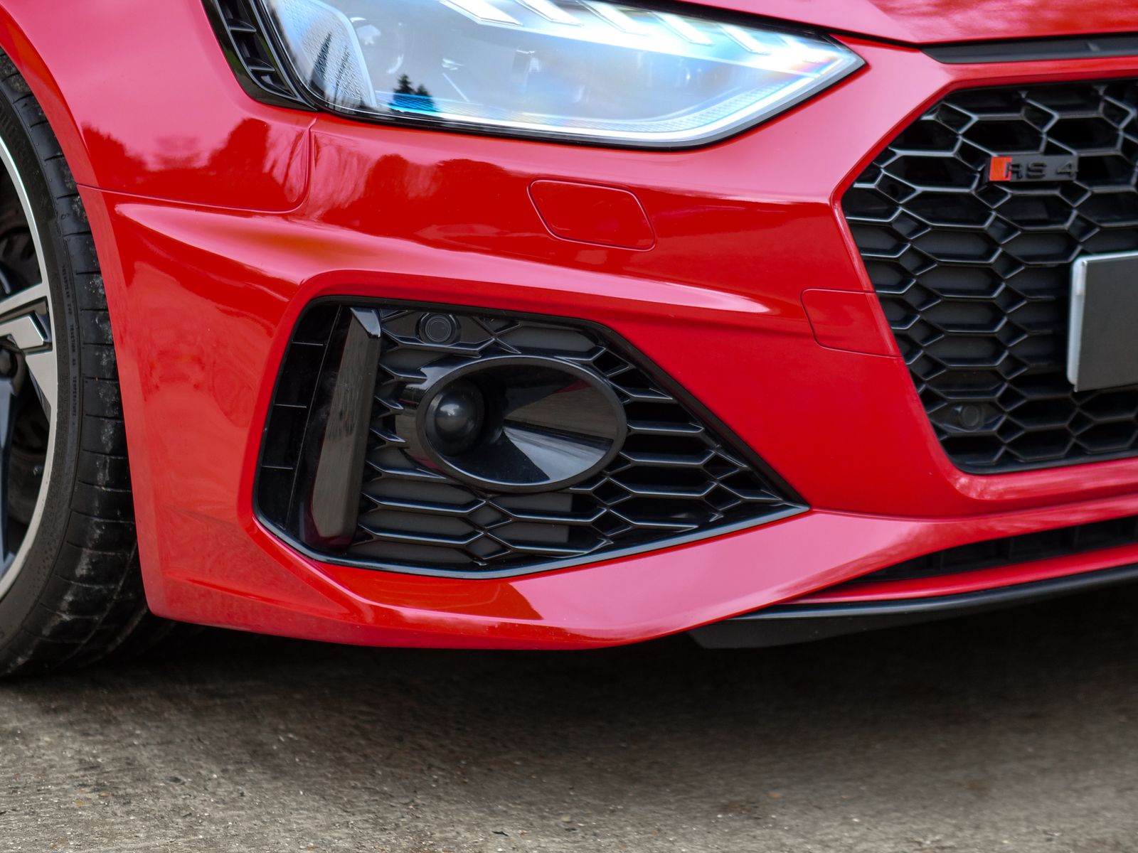 Audi RS4 Avant 2.9 TFSI V6 Estate 5dr Petrol Tiptronic quattro Euro 6 (s/s) (450 ps) 5dr Automatic 2025