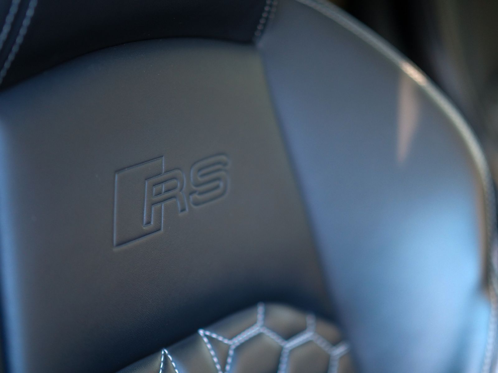 Audi RS4 Avant 2.9 TFSI V6 Estate 5dr Petrol Tiptronic quattro Euro 6 (s/s) (450 ps) 5dr Automatic 2025