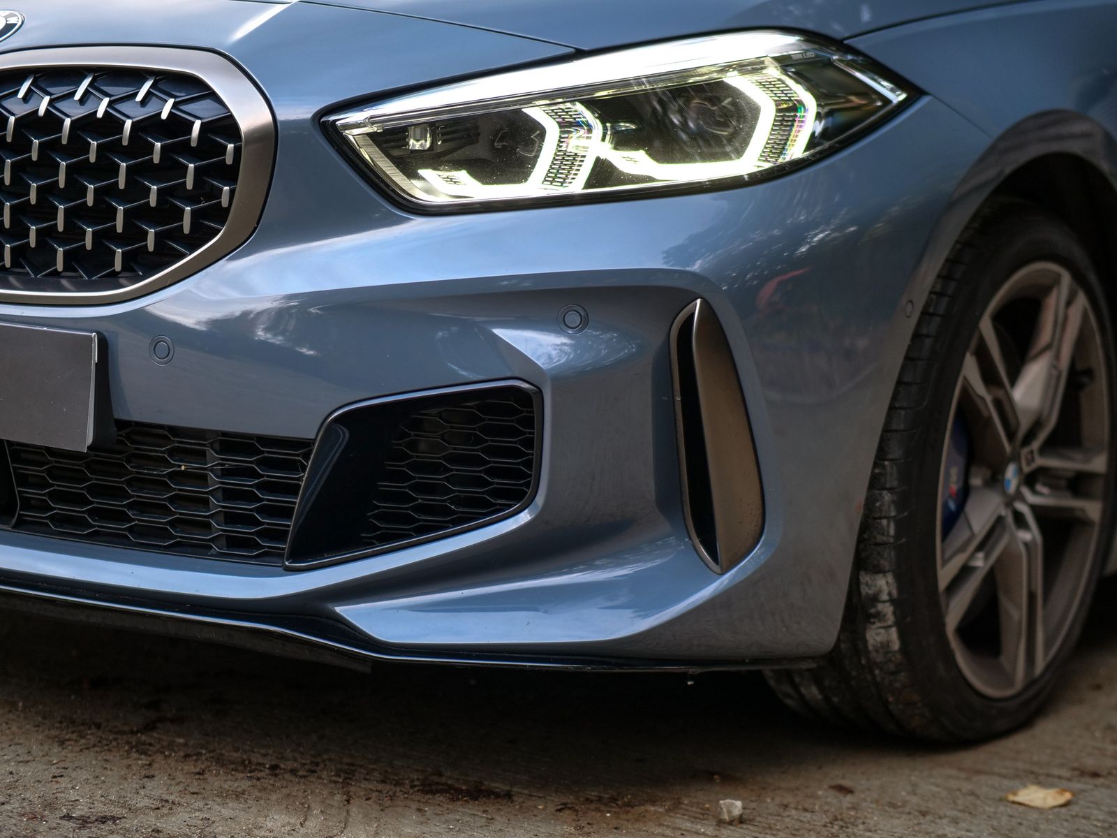 BMW 1 Series 2.0 M135i Hatchback 5dr Petrol Auto xDrive Euro 6 (s/s) (306 ps) 5dr Automatic 2025