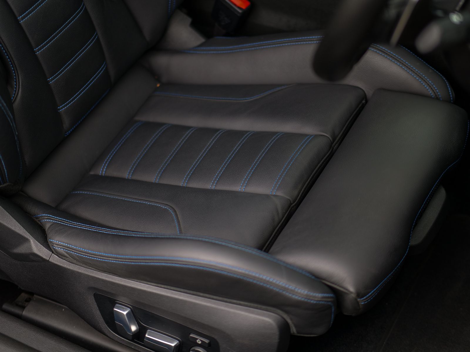 BMW 2 Series 3.0 M240i Coupe 2dr Petrol Auto xDrive Euro 6 (s/s) (374 ps) 2dr Automatic 2026