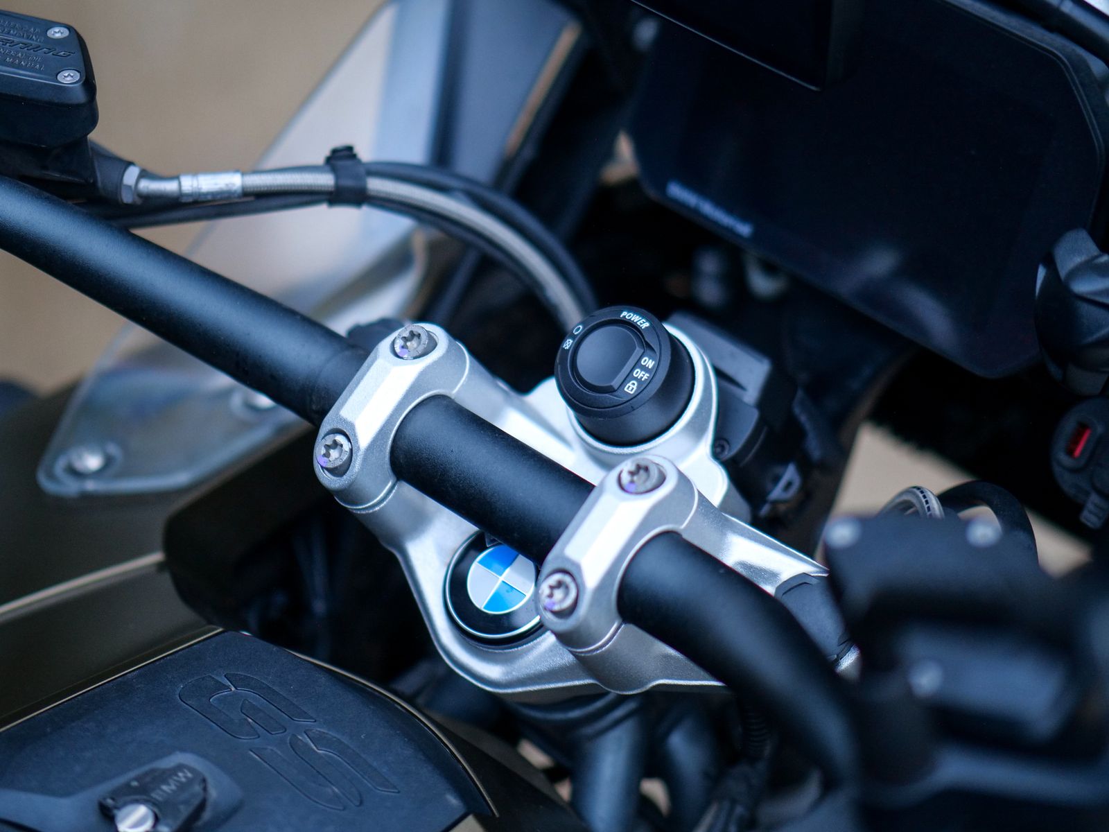 BMW R 1250 gs adventure 1250 Exclusive TE LS Adventure Petrol Manual Euro 4 (136 ps) 0dr Manual 2025